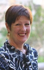 Associate Professor Dr Helen Winefield