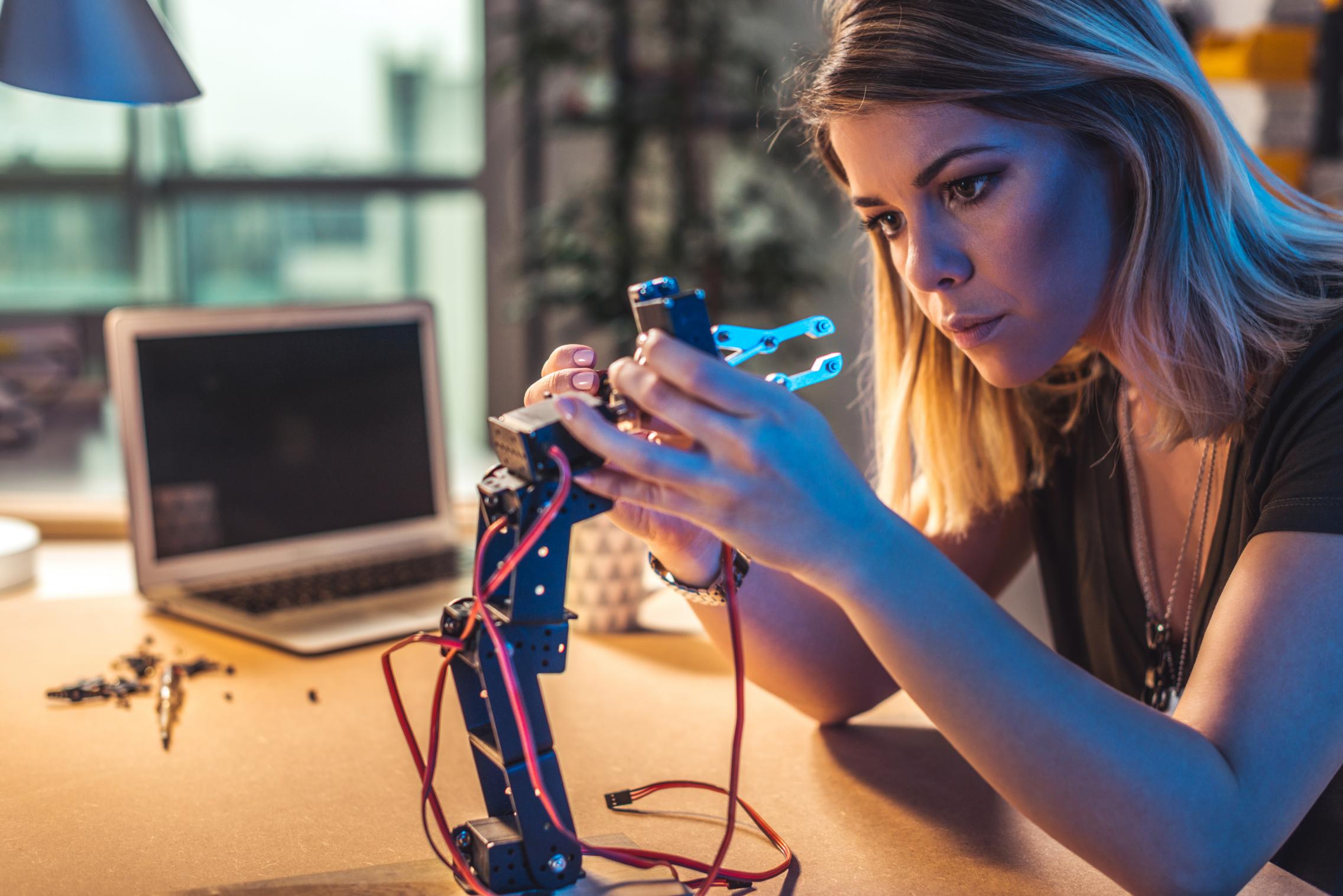 Woman robotics