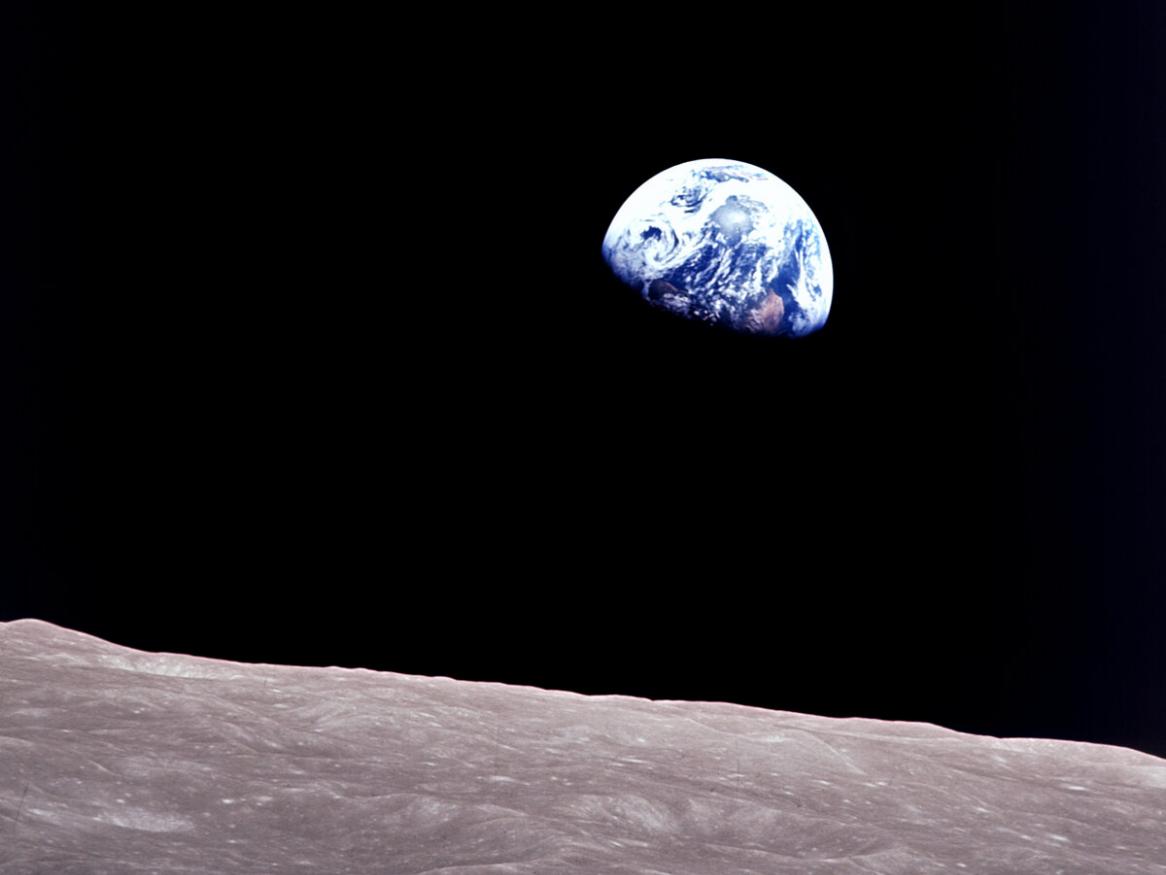 view Earth from the moon during Apollo 8 space mission