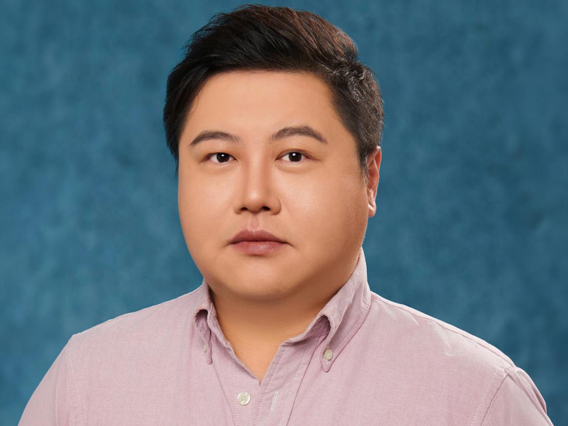 Weitong Chen