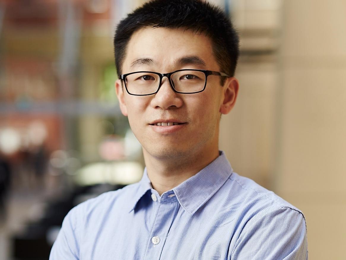 Dr. Dong Gong