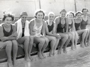 1940 Intervarsity Swimming Team