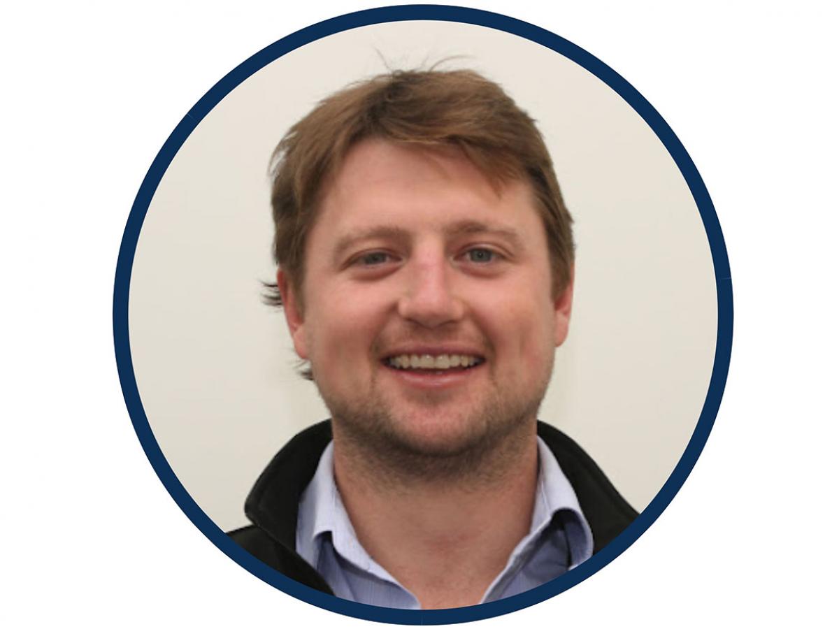 Dr Andrew Whale