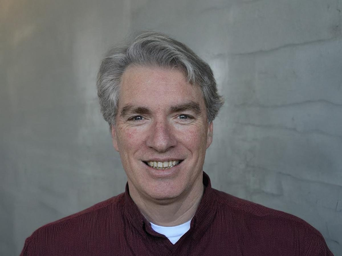Prof Geoff Brooks