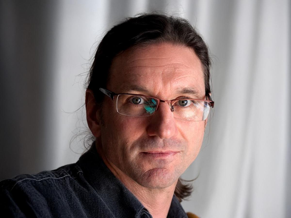 Prof Greg Metha