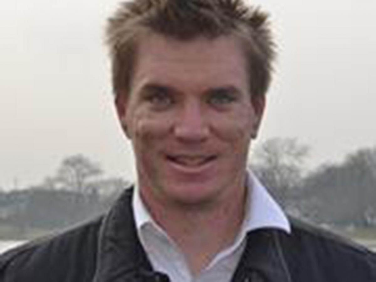 Dr Cameron Shearer