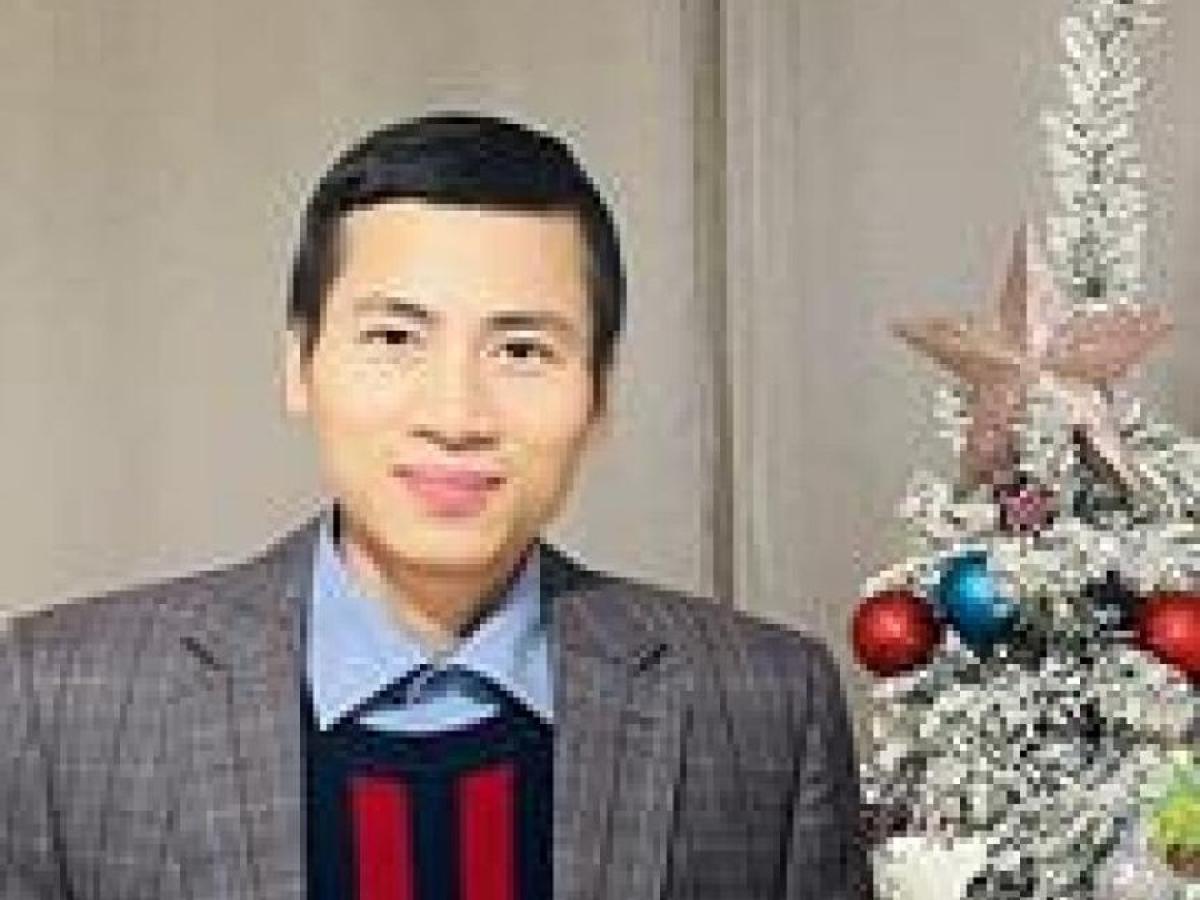 Dr Van Thuan Hoang