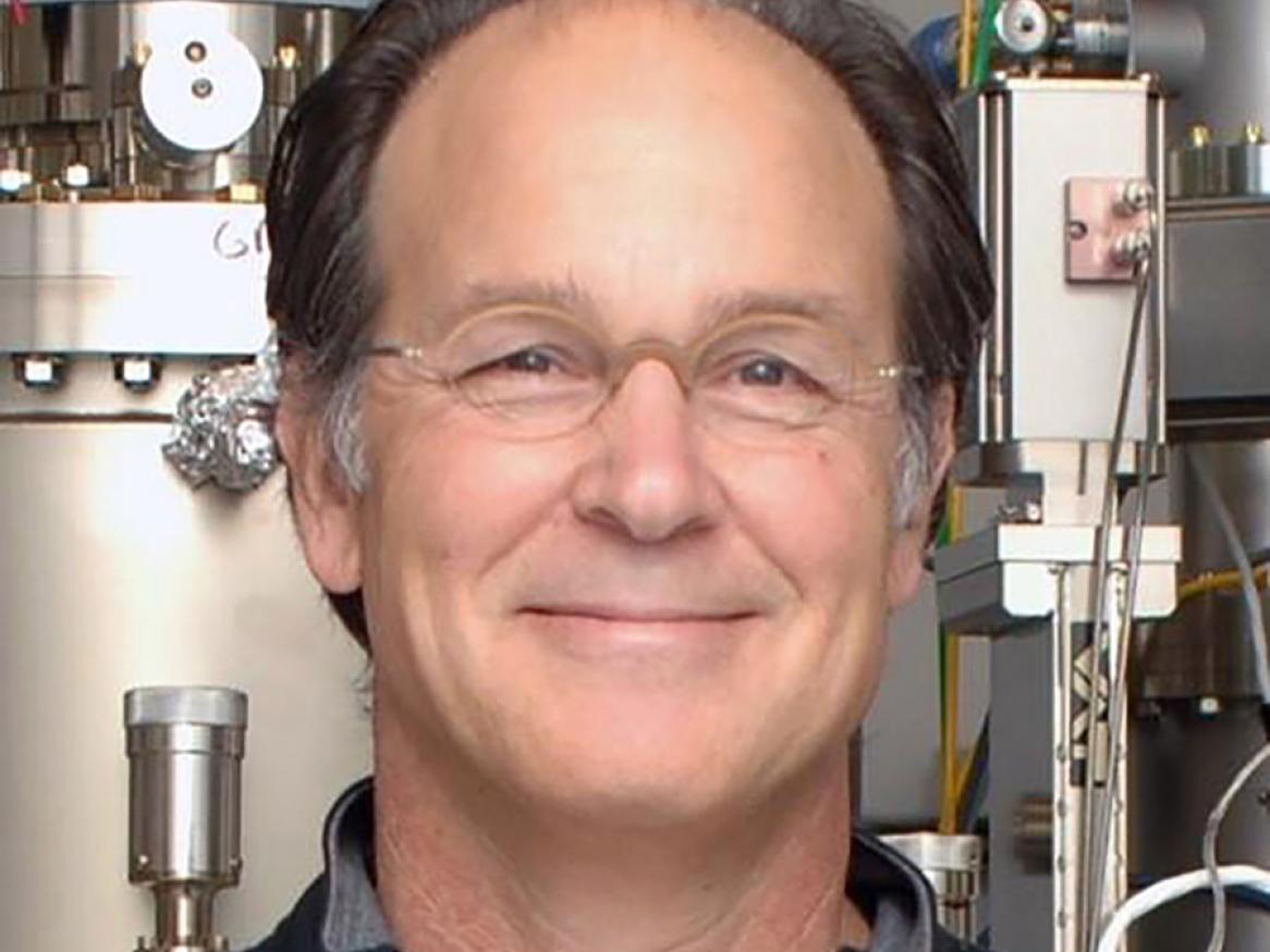 Professor Glenn Solomon