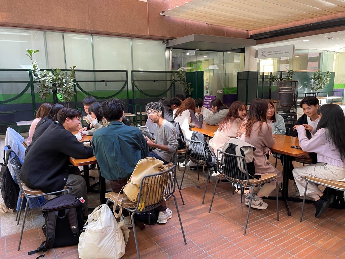A group of ELc students at Valentino's cafe for coffee and English conversation