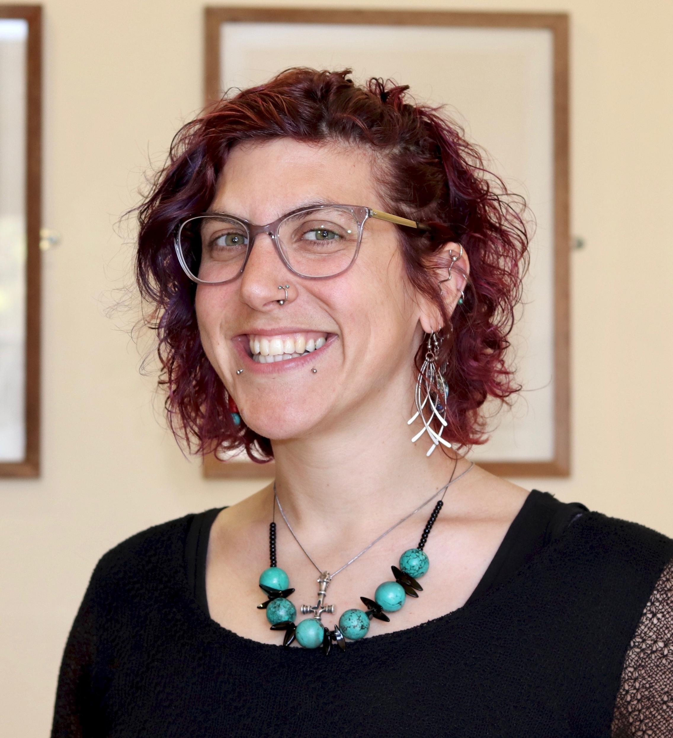 Dr Emma Sherratt