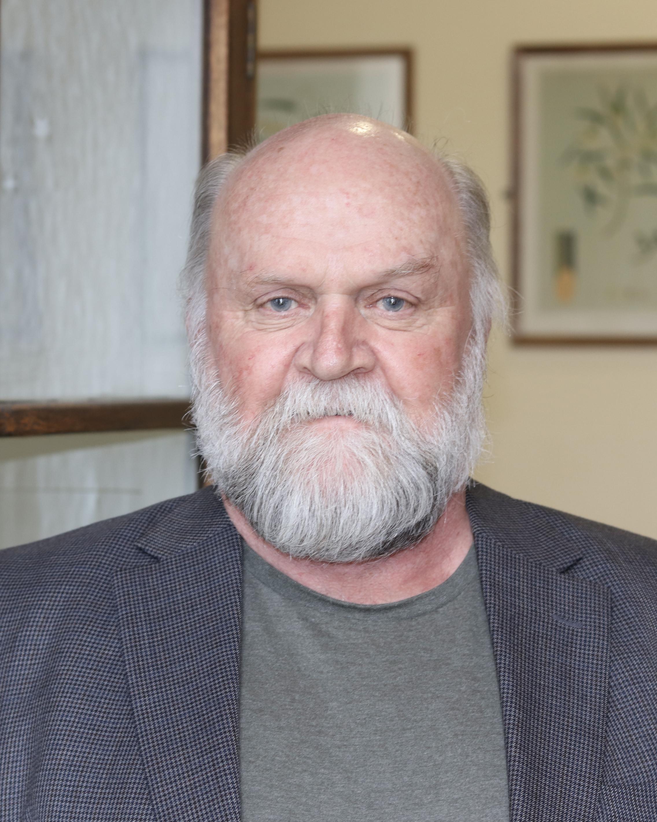 Prof Bob Hill