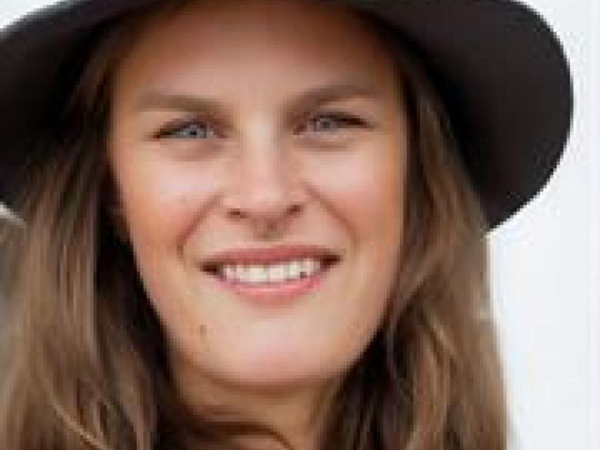 Dr Ania Kotarba