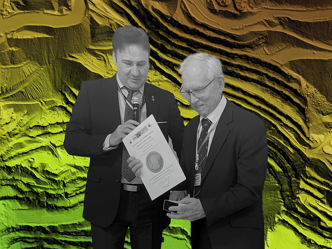 Professor Rob Fitzpatrick Awarded the Raymond Murray Medal