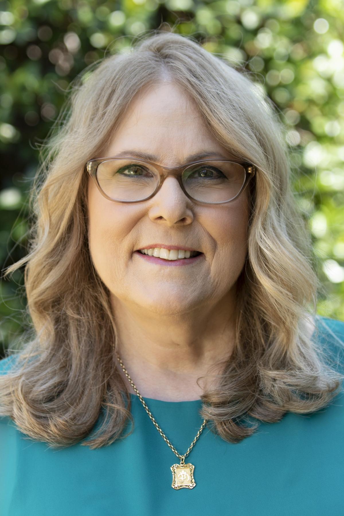 Professor Randye Semple