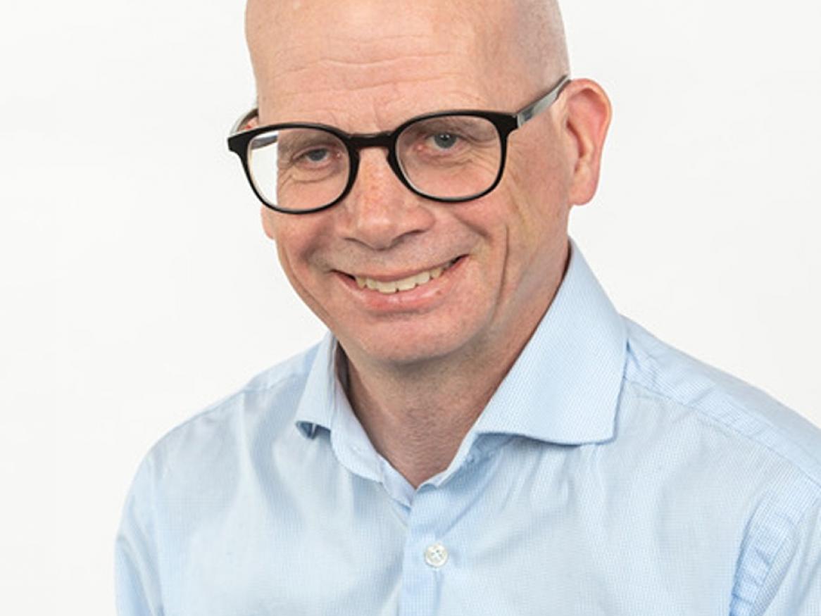 Professor Mark Stephens