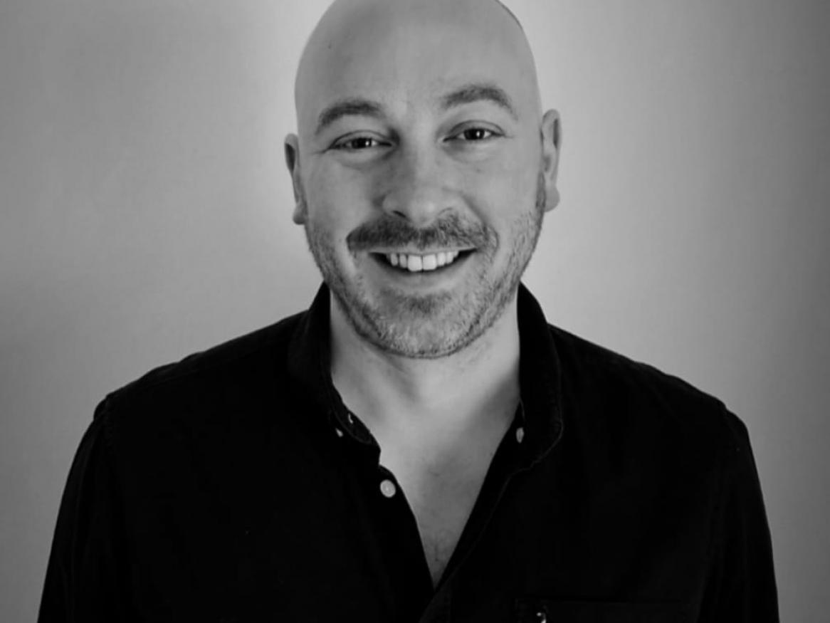 Dr Douglas Gibson