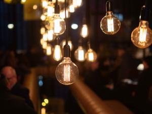Lightglobes hanging from the ceiling 
