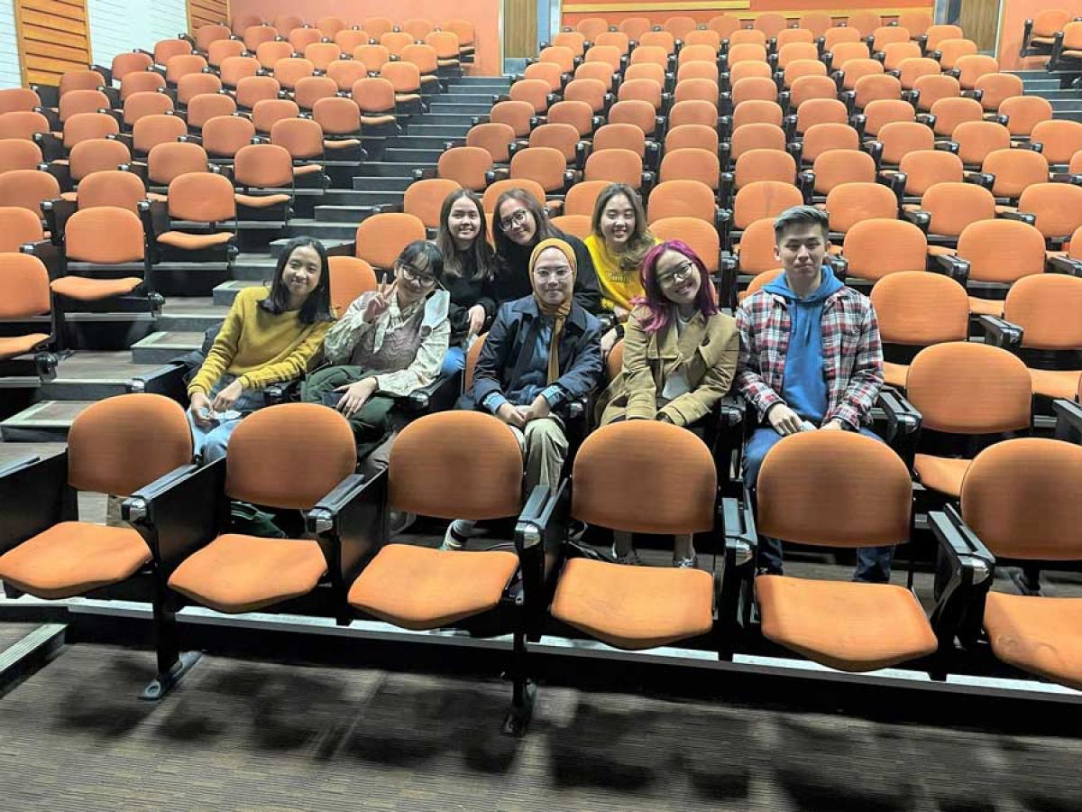 IISMA students in a lecture theatre