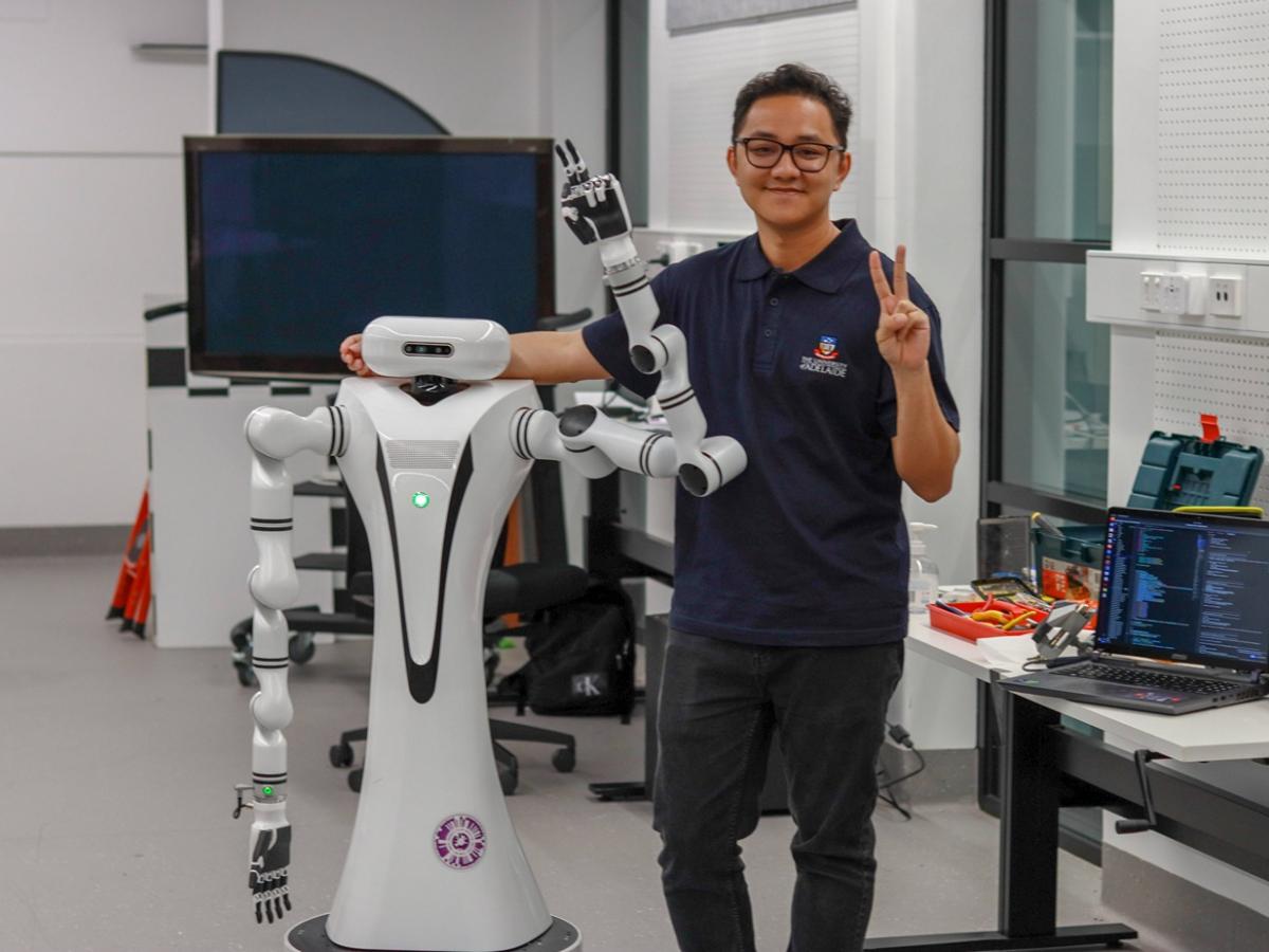 Joytu with a robot 