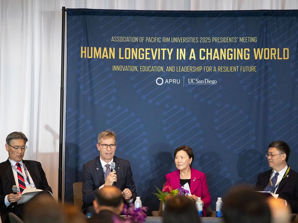 Professor Peter Hoj AC on a panel at the APRU Presidents' Meeting