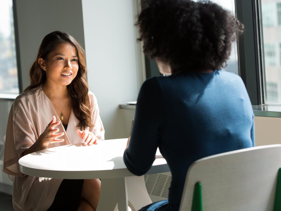 Student talking to HDR Student Rep