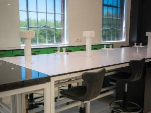 Photo of Johnson lab bench and window