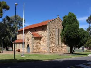 Photo of the exterior of the Roseworthy Chapel