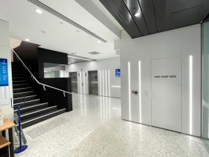 Integrative Bioimaging Facility foyer with stairs.jpg