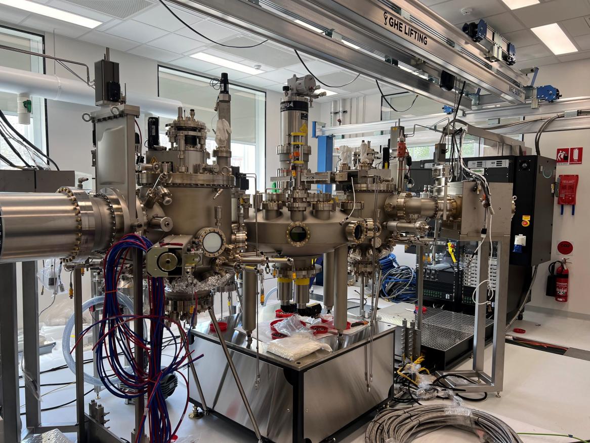 Quantum Materials Laboratories