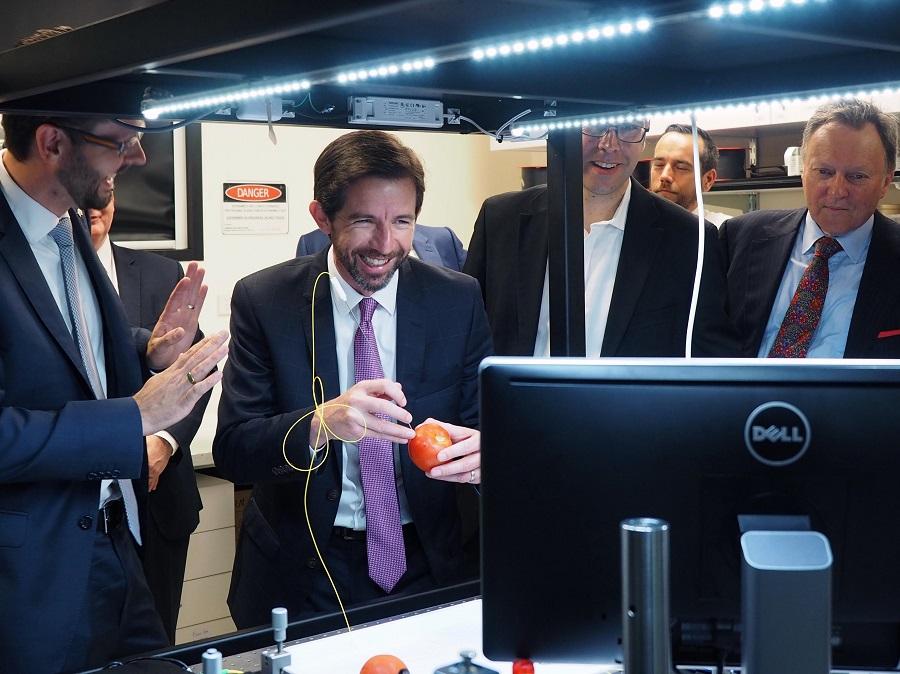 Senator the Hon Simon Birmingham tests the smart needle