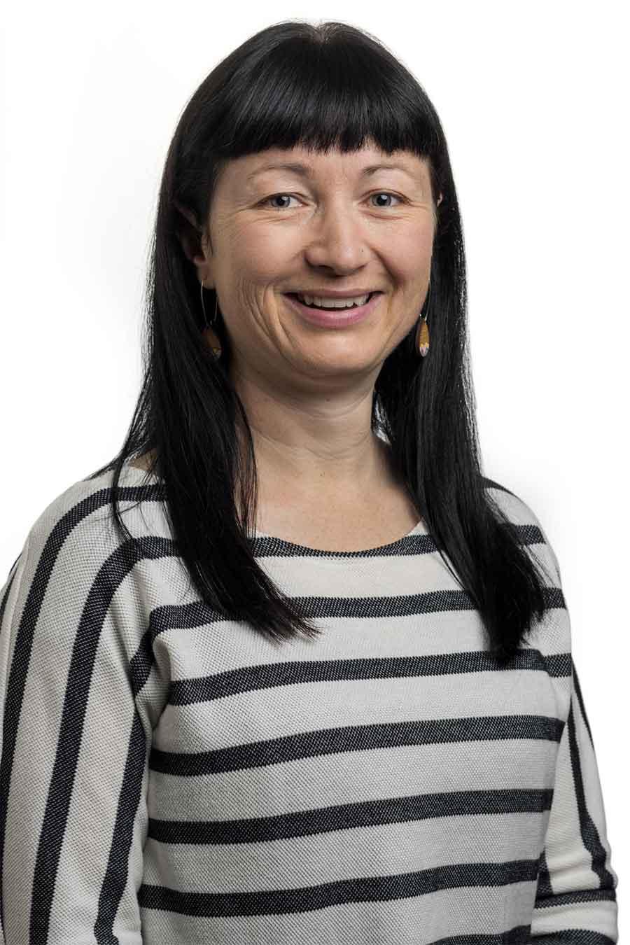 Dr Ruth Shaw