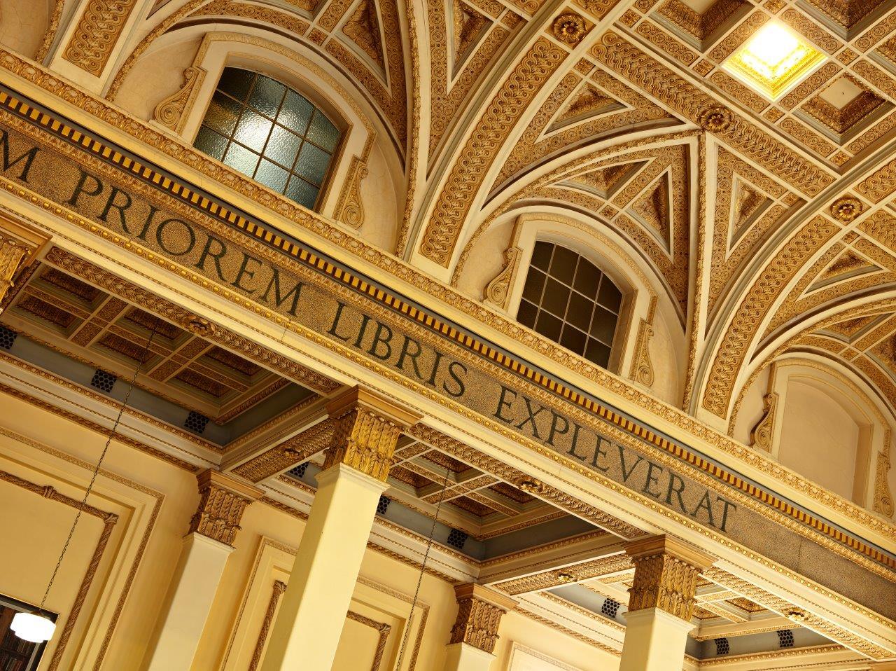 Photo of latin wording in the Reading Room
