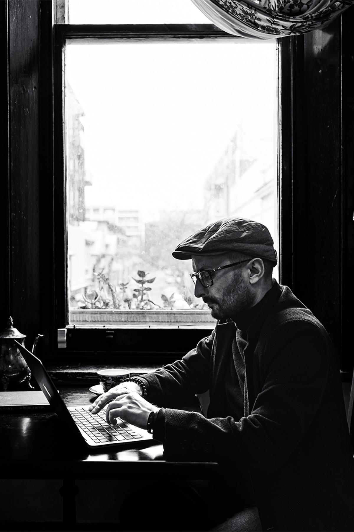 Hossein Asagari 2