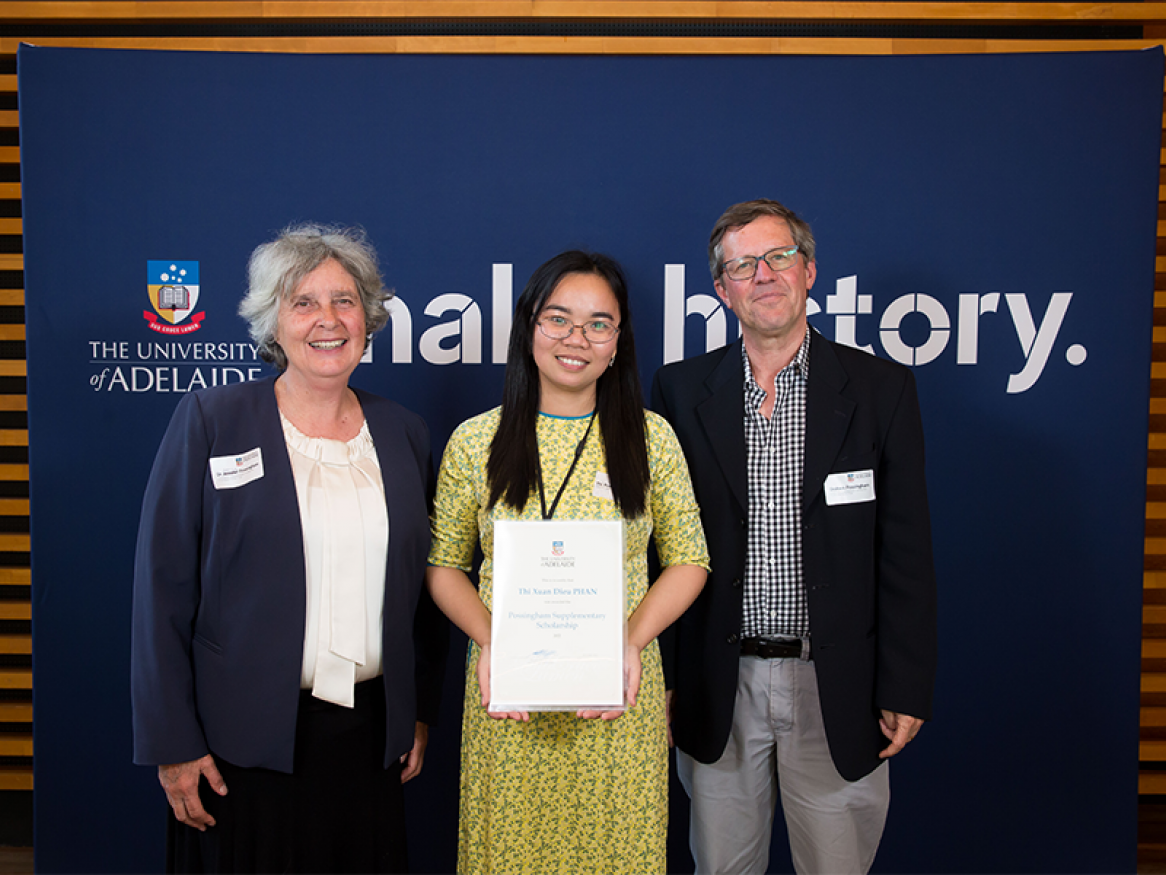 Dr Jennifer Possingham, Dieu Phan and Graham Possingham at the 2022 Scholarship Celebration