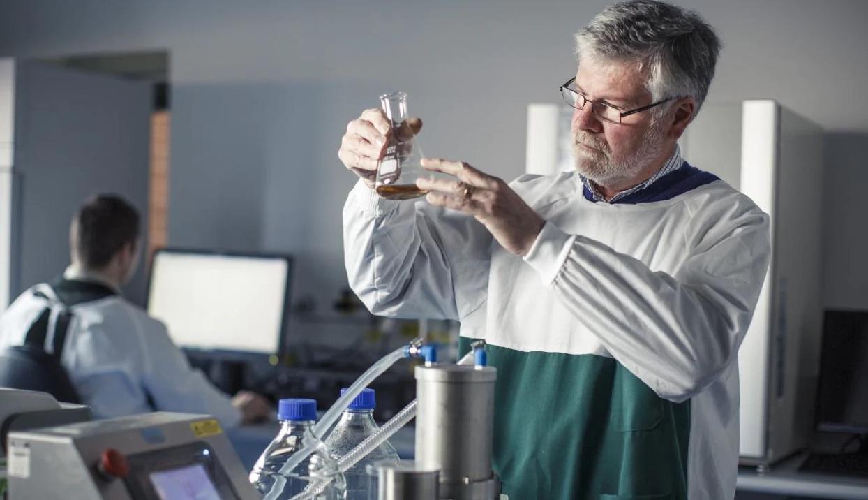 Professor James Paton in a laboratory