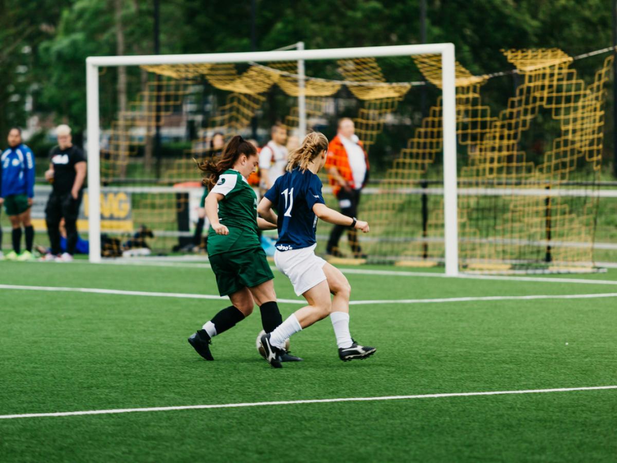 Young girls playing soccer sport credit Joppe Spaa