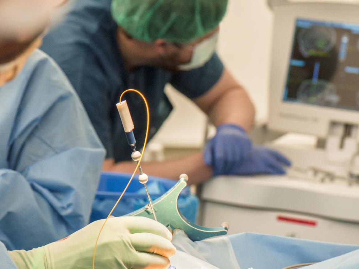 Smart needle in surgery (photo supplied by ir Charles Gairdner Hospital)