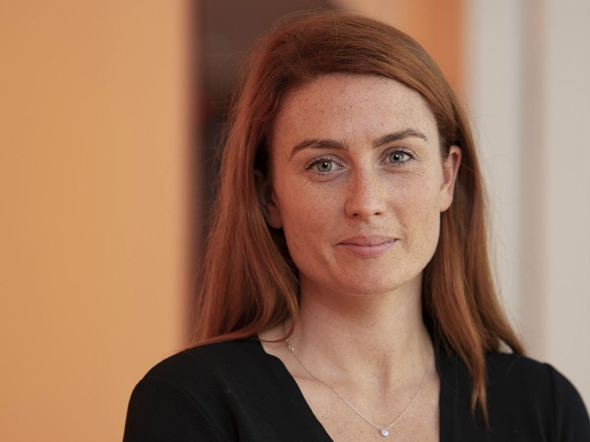 Dr Hannah Wardill on campus