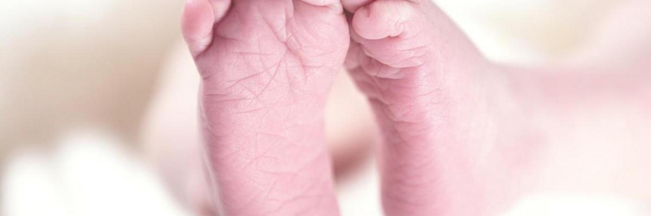 baby feet