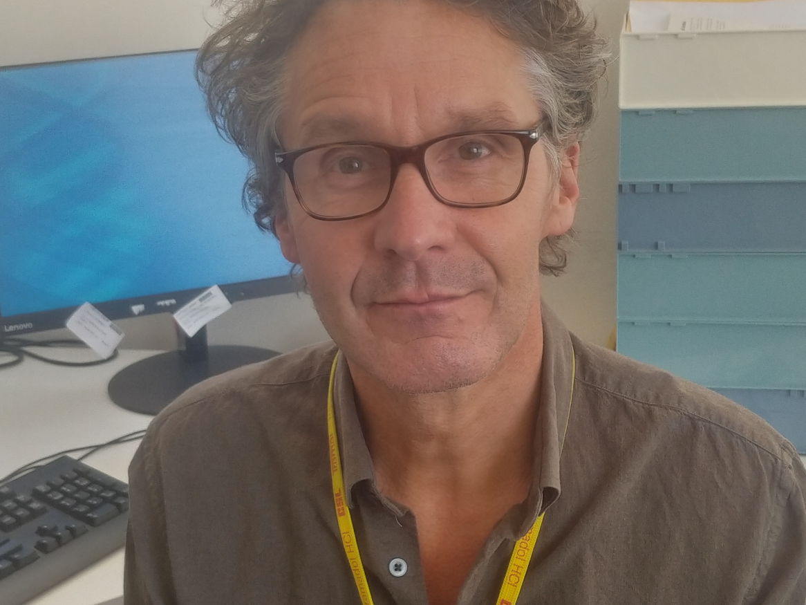 Associate Professor Bernd Froessler