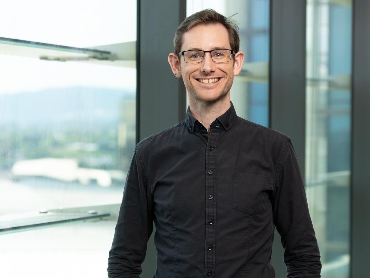 Dr Luke Isbel