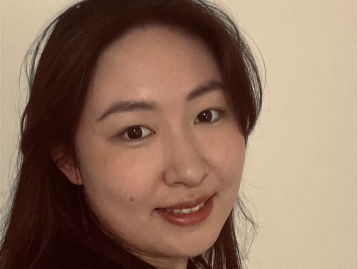 Jingyi (Julia) Zhu