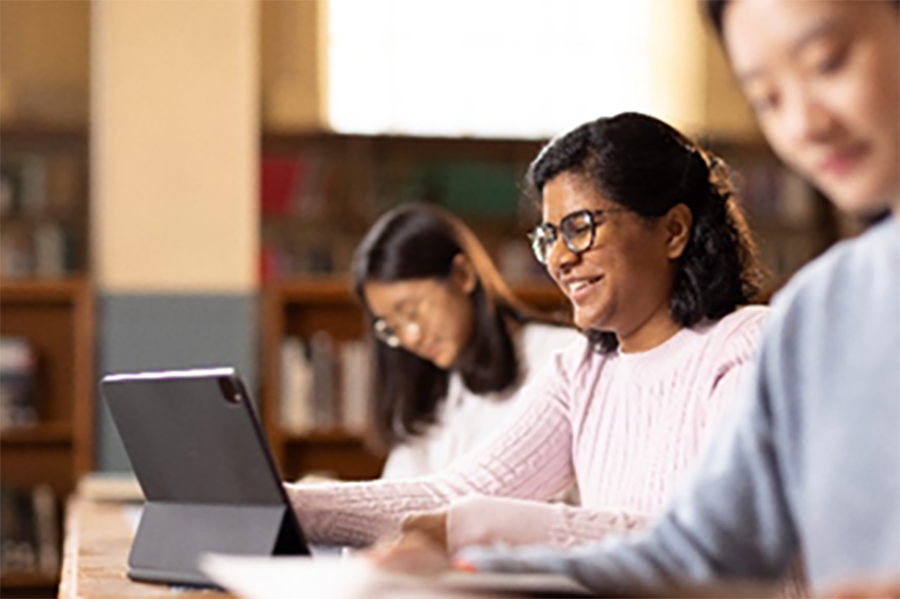 Submissions for 2024 Academic Program Reviews are now open Staff News