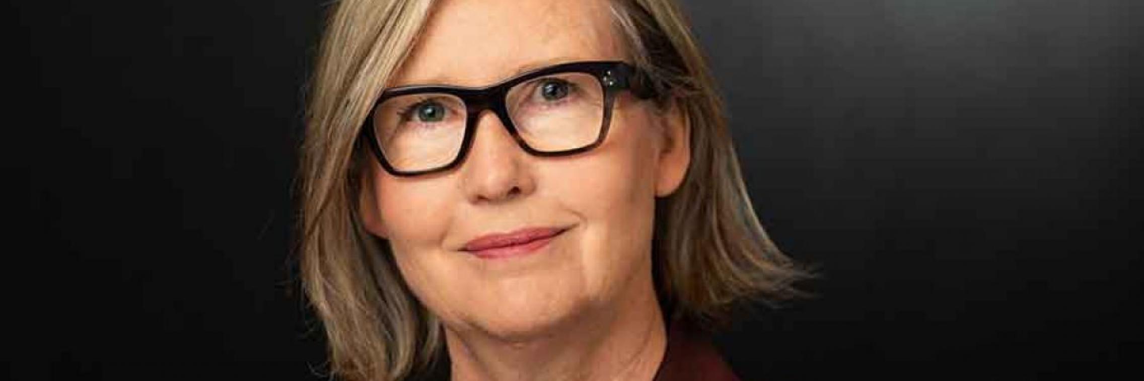Professor Sarah Robertson