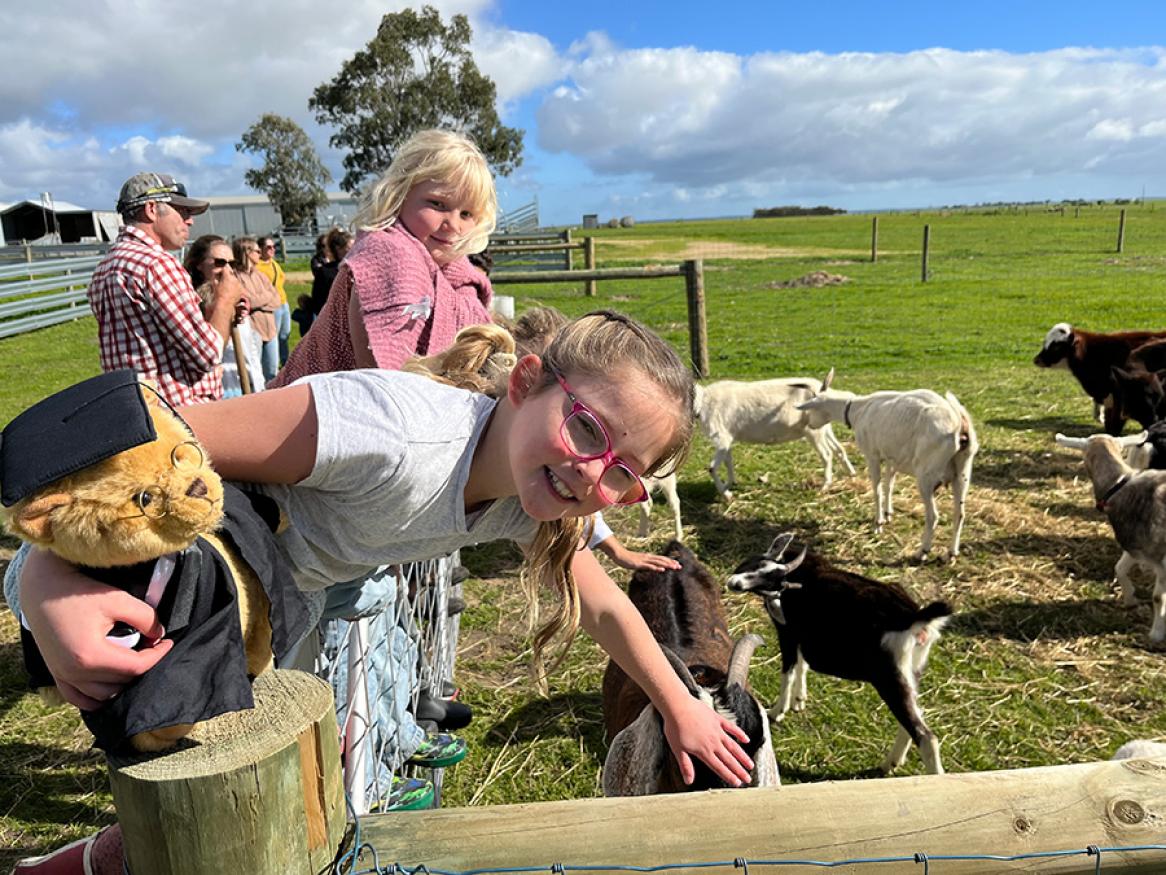 Children's Uni Farm