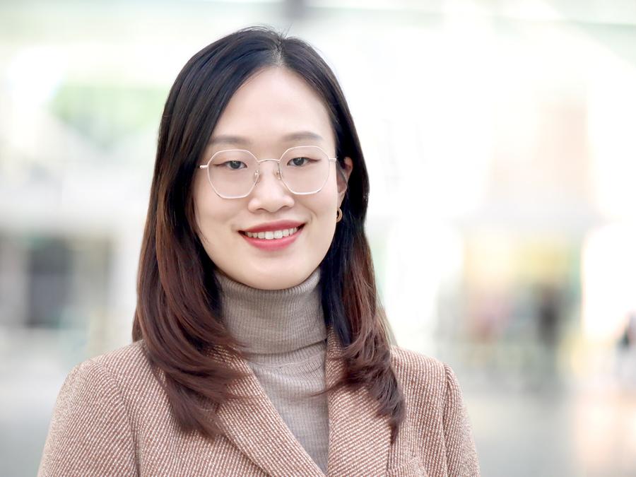 Yifei Xu