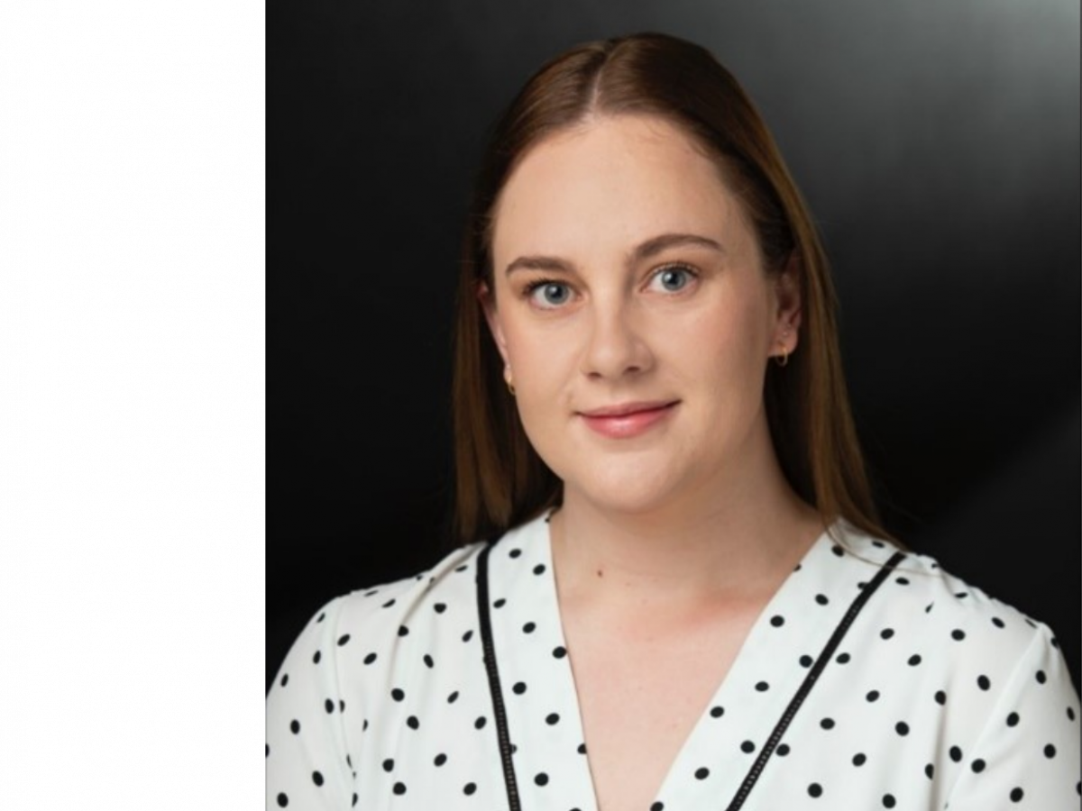 image of Dr Sarah Halliday