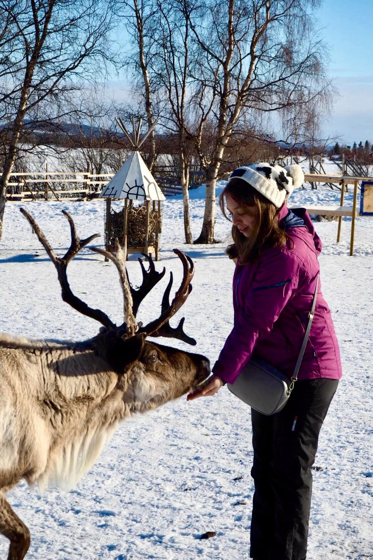 Portrait photo of Jennifer in Jukkasjärvi Swedish Lapland