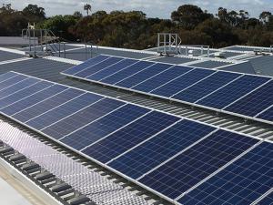 Solar panels on the Roseworthy Vet School roof