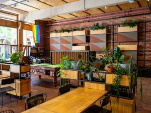 UniBar with pool table and pinball machines